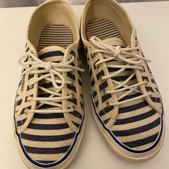 Superga (Scotch and Soda)- kids shoes size 2.5 - Picture 2 of 7